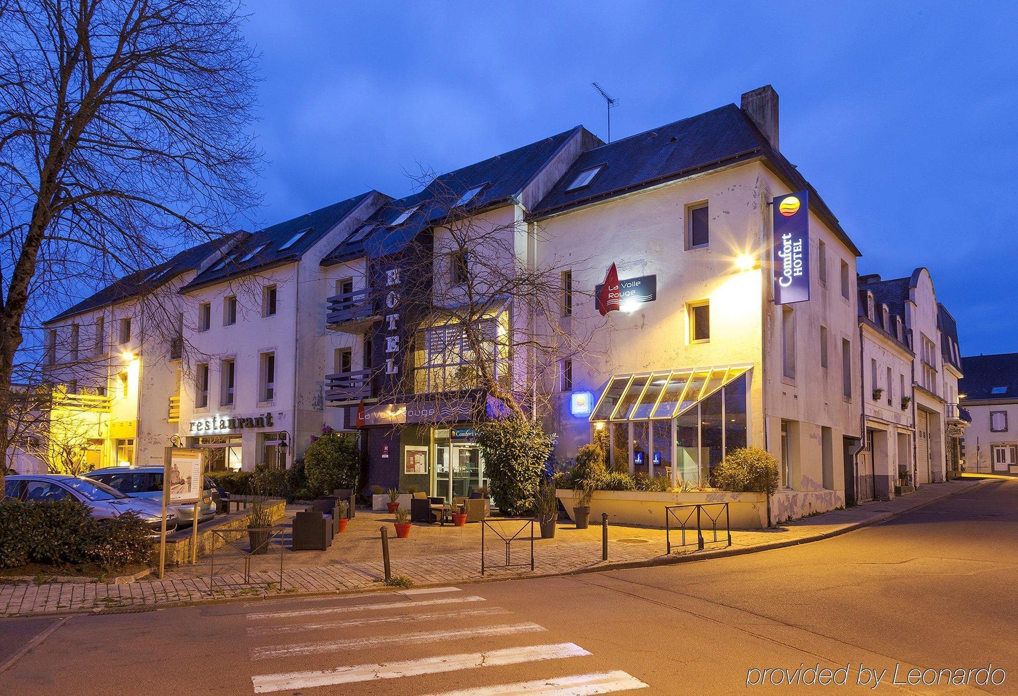 Comfort Hotel Rosporden Concarneau Exterior photo