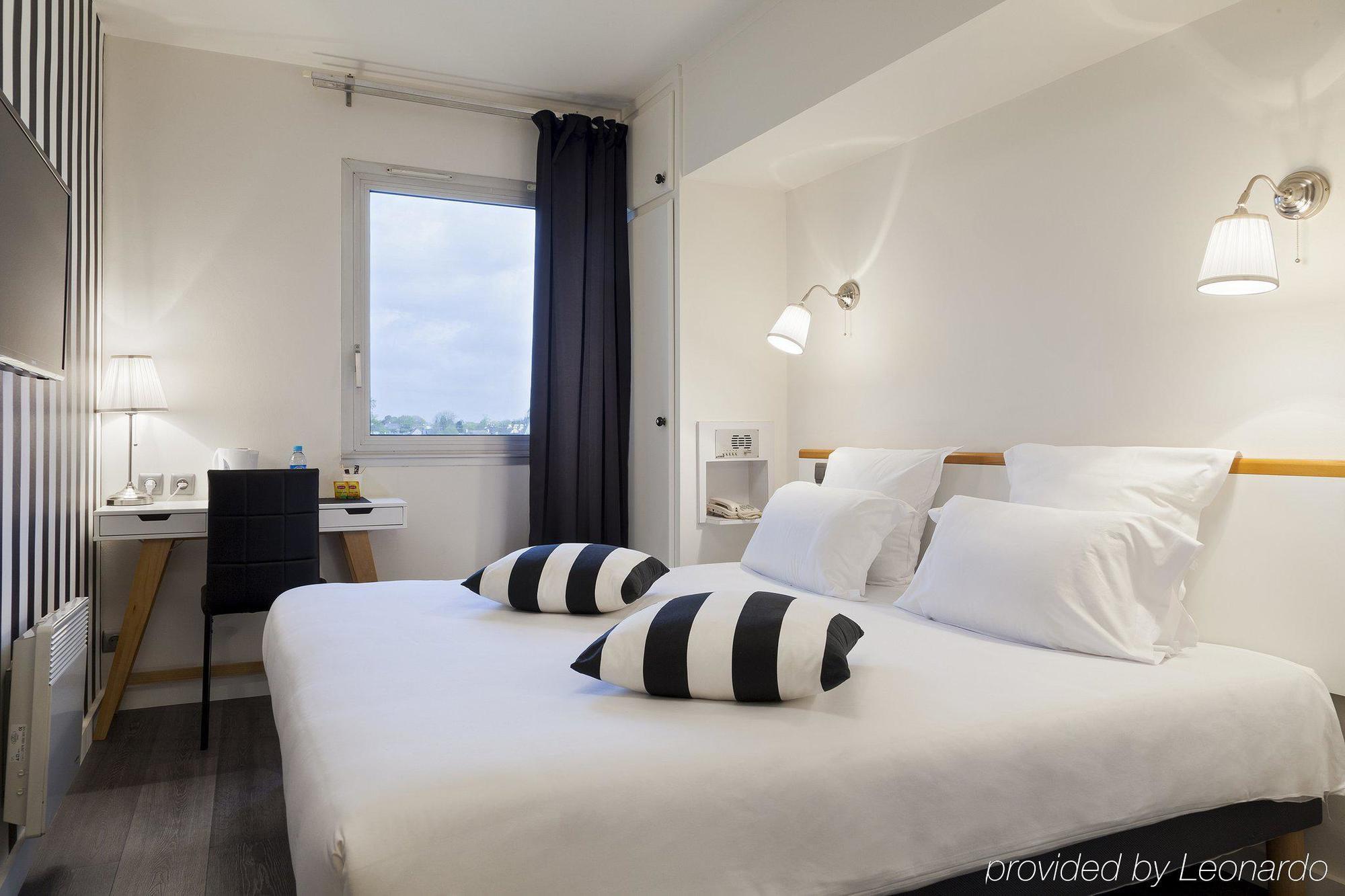 Comfort Hotel Rosporden Concarneau Exterior photo
